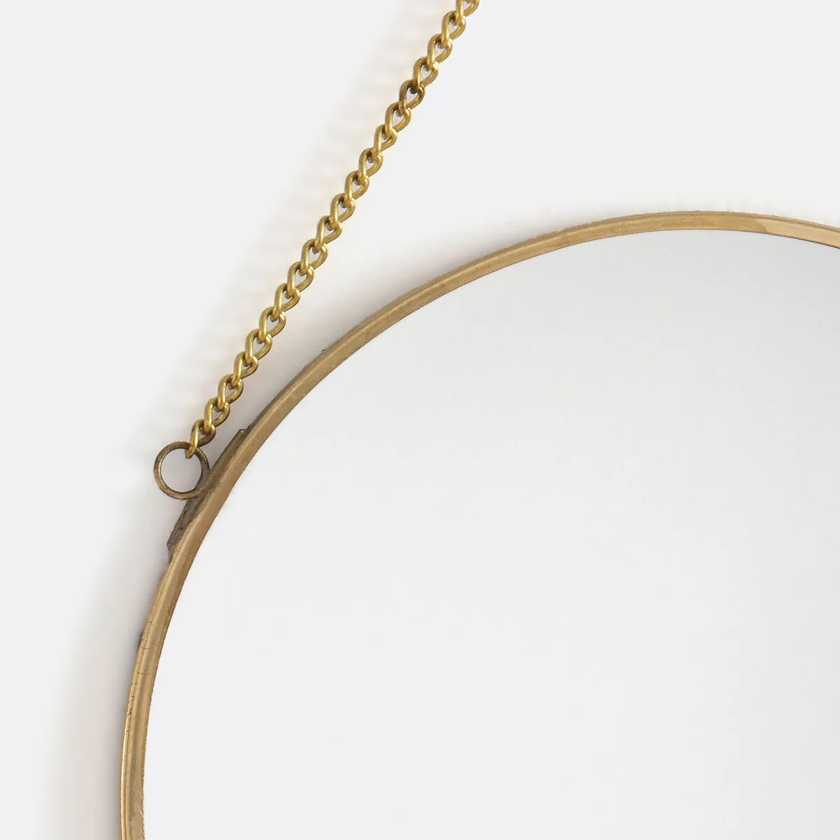 Set of 2 Uyova Round Mirrors in Brass or Black – image 3