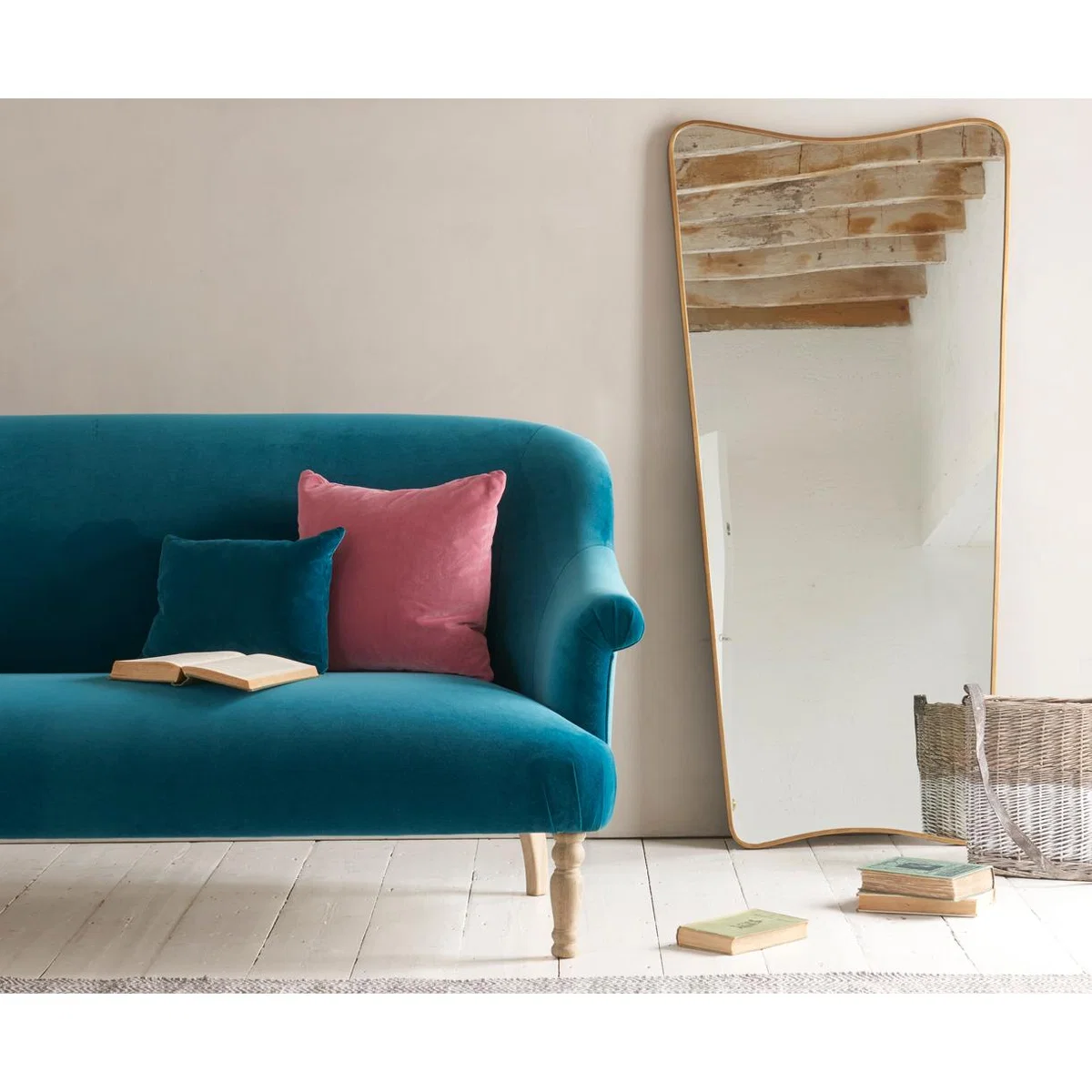 Tall Florin Mirror – image 5