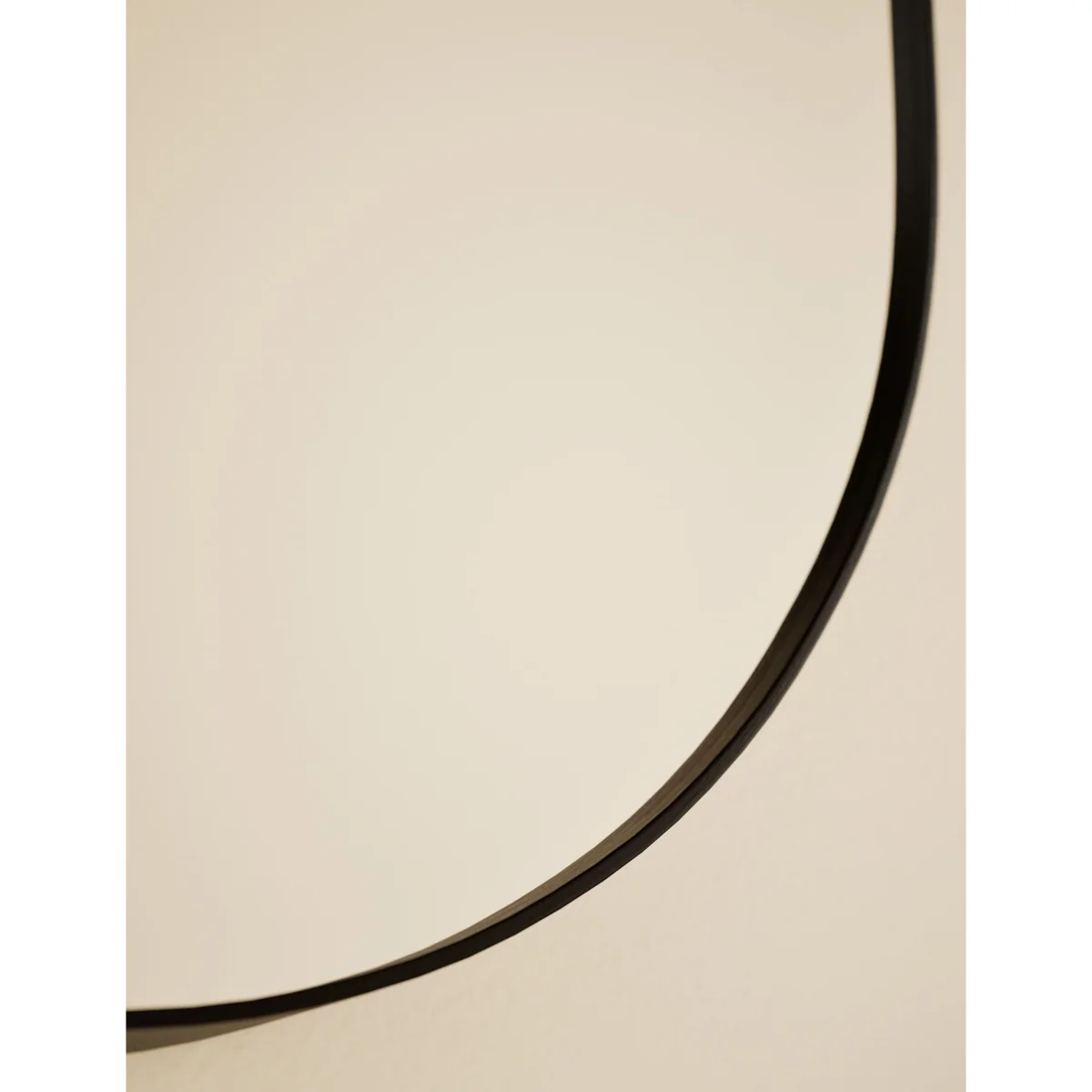 M&S Milan Pill Shape Short Hanging Mirror 80 x 40 Black – image 4