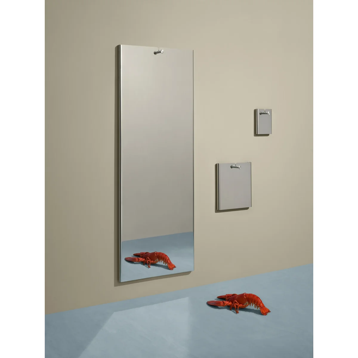 Massproductions Memory mirror Medium 26x27 cm – image 2