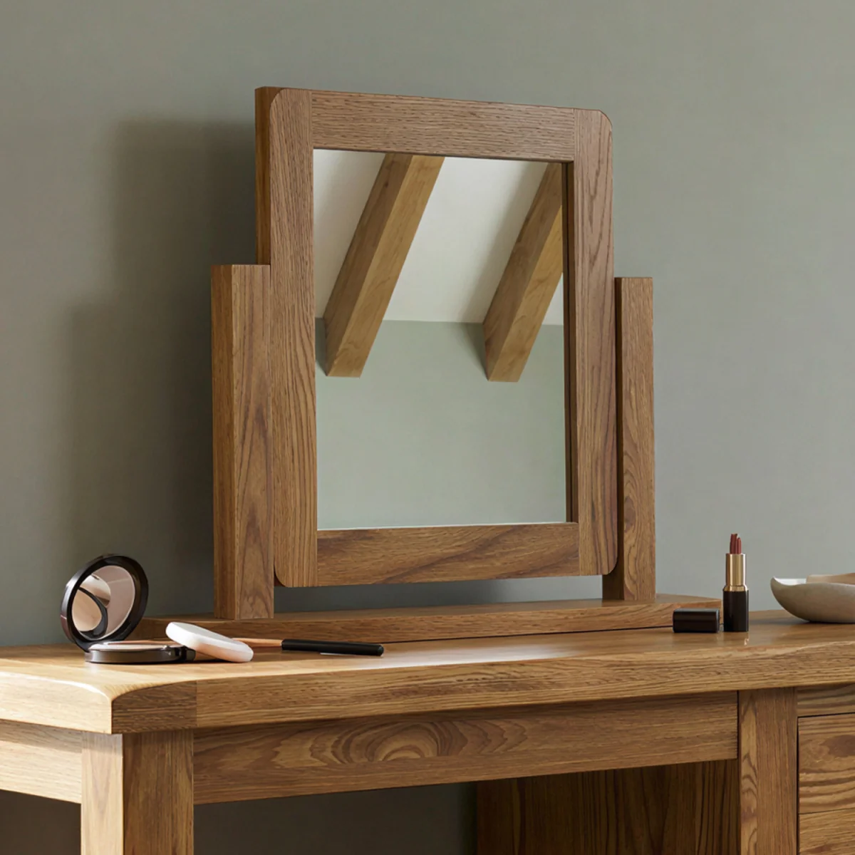 Harrogate Rustic Solid Oak Swivel Dressing Table Mirror – image 2
