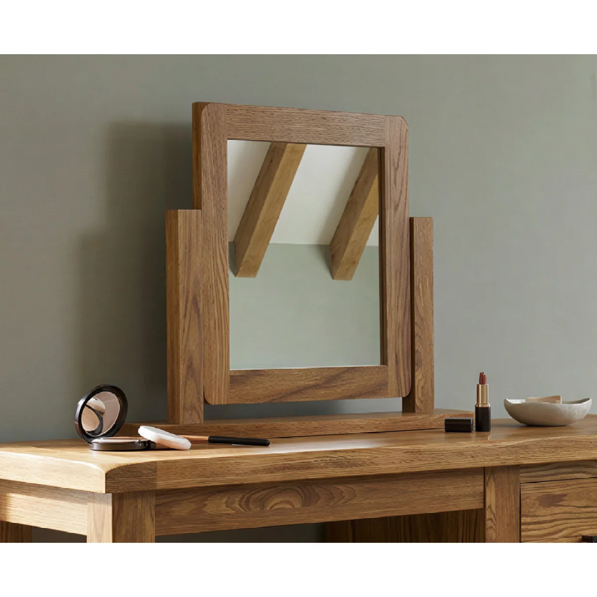 Harrogate Rustic Solid Oak Swivel Dressing Table Mirror – image 3