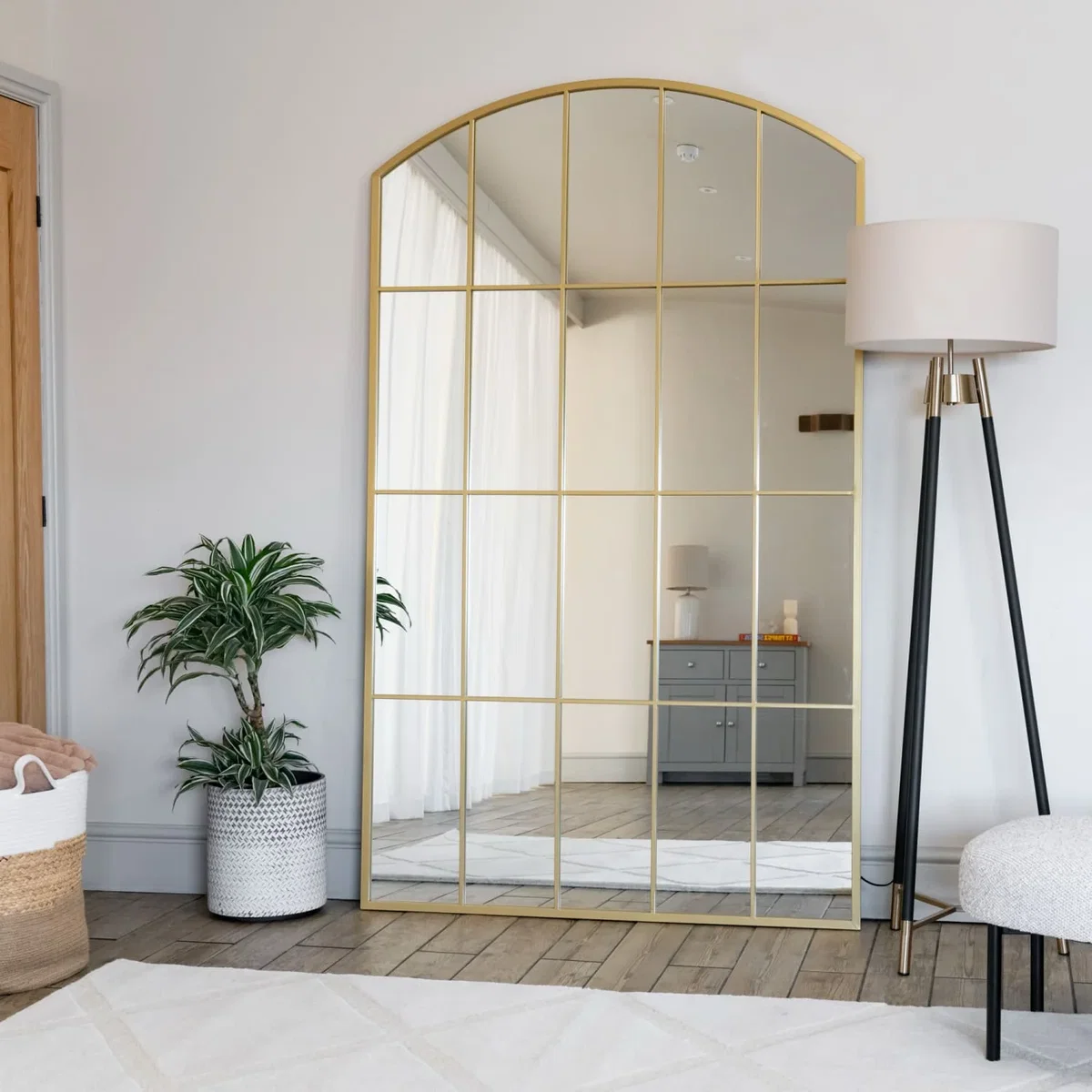 Tomi - Full Length Gold Metal Arched Lattice Window Mirror - 200cm x 120cm – image 4