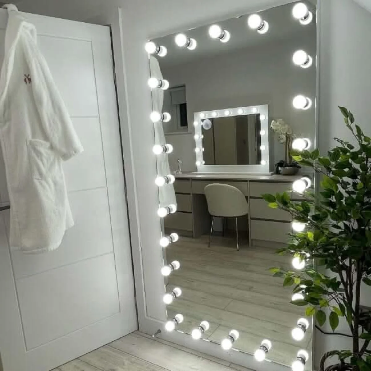 Keira Full Length Hollywood Mirror XXL 170x87cm – image 16