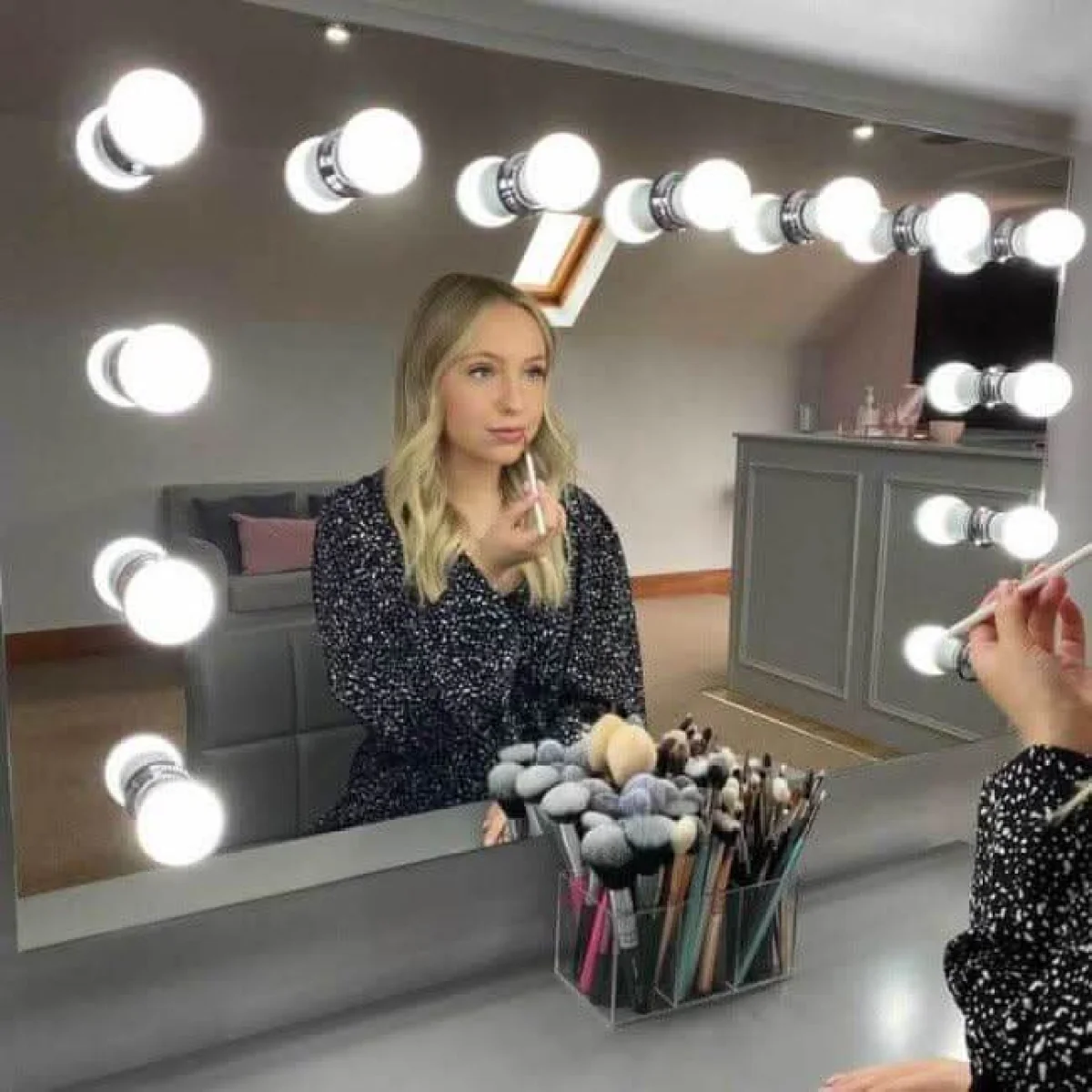 PRE ORDER FOR THE END OF AUGUST - Nicole Hollywood Mirror Wall Mounted 100x60cm – image 3