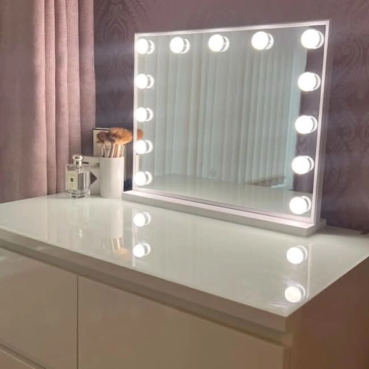 Margot Small Hollywood Mirror 50x42cm – image 12