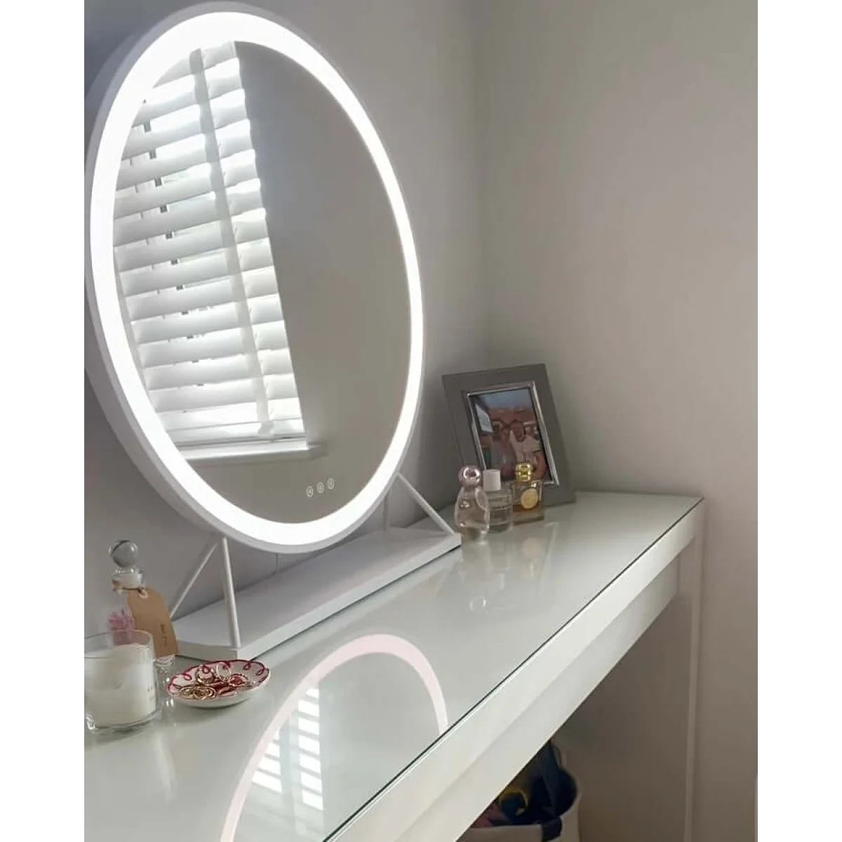Marilyn Round Hollywood Mirror White 60x67cm – image 4