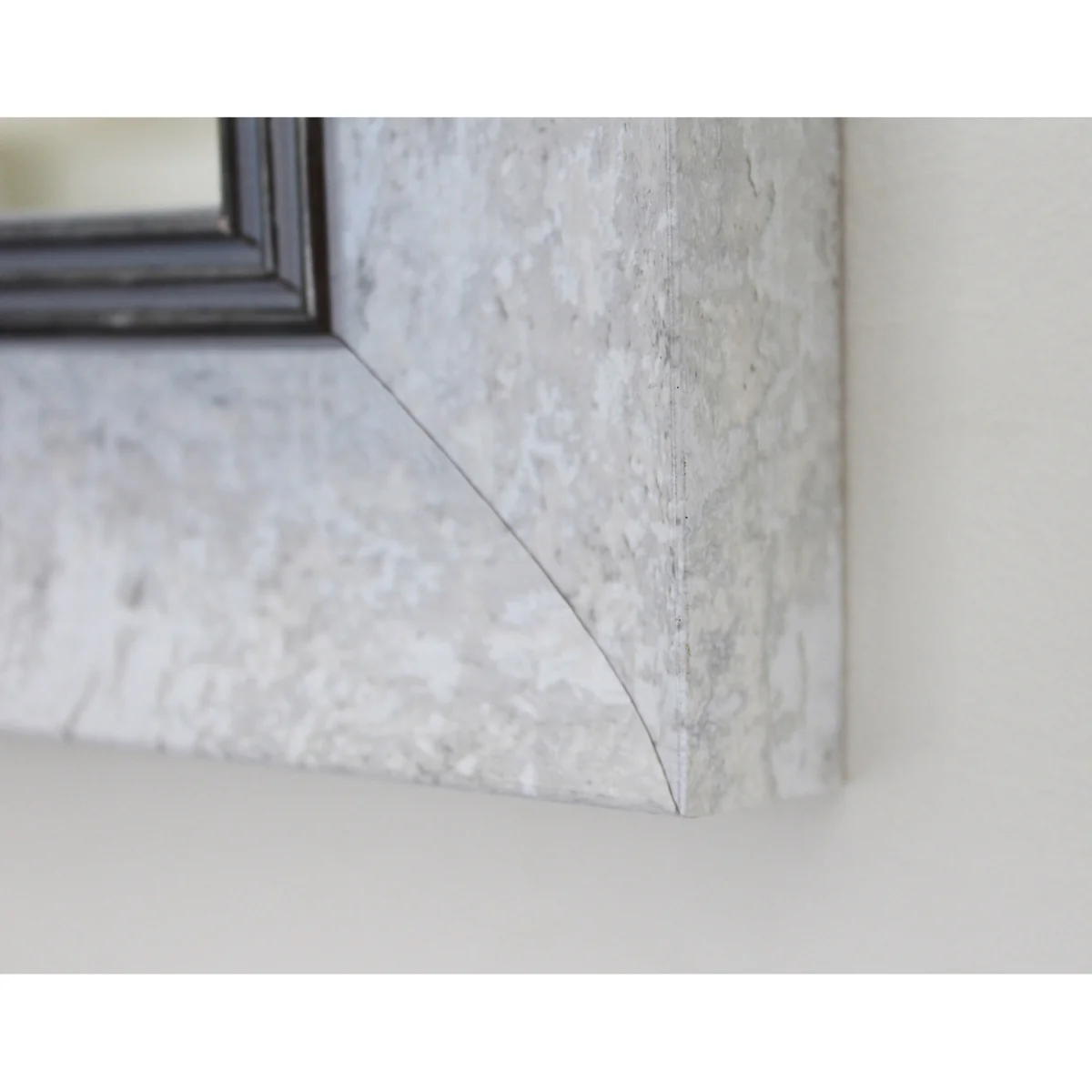 Roma Loire Accent Mirror Finish White Marble - White / 127cm – image 2