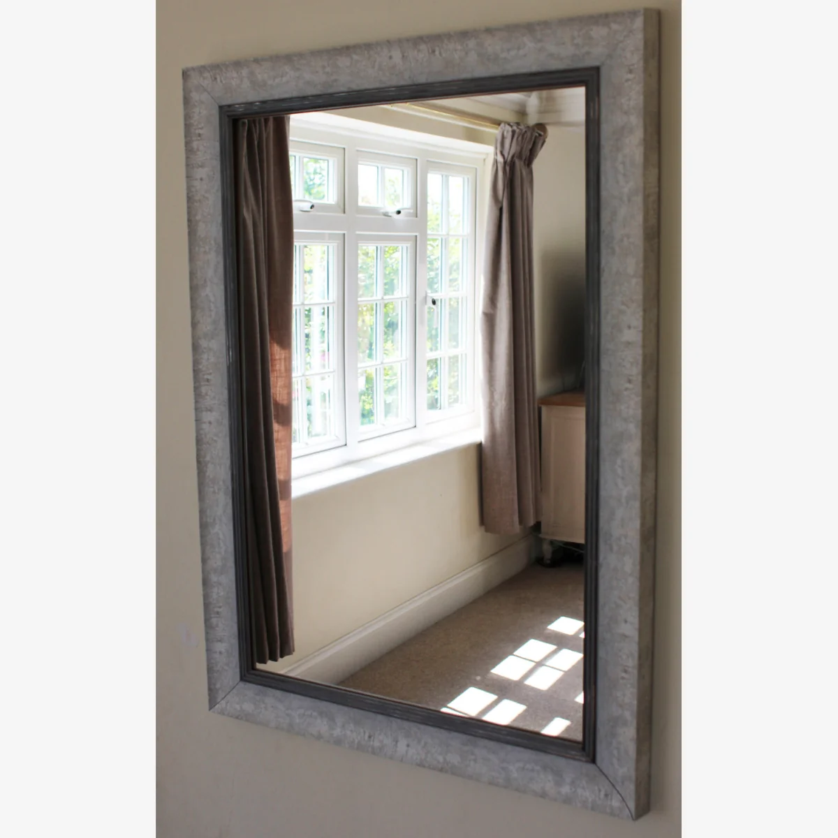 Roma Loire Accent Mirror Finish White Marble - White / 127cm – image 1