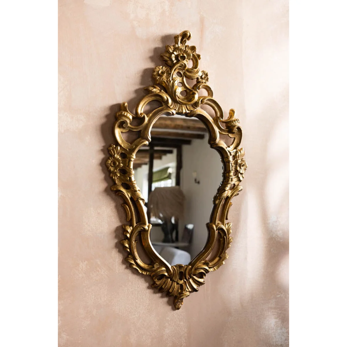 Beautiful Ornate Gold Wall Mirror – image 3