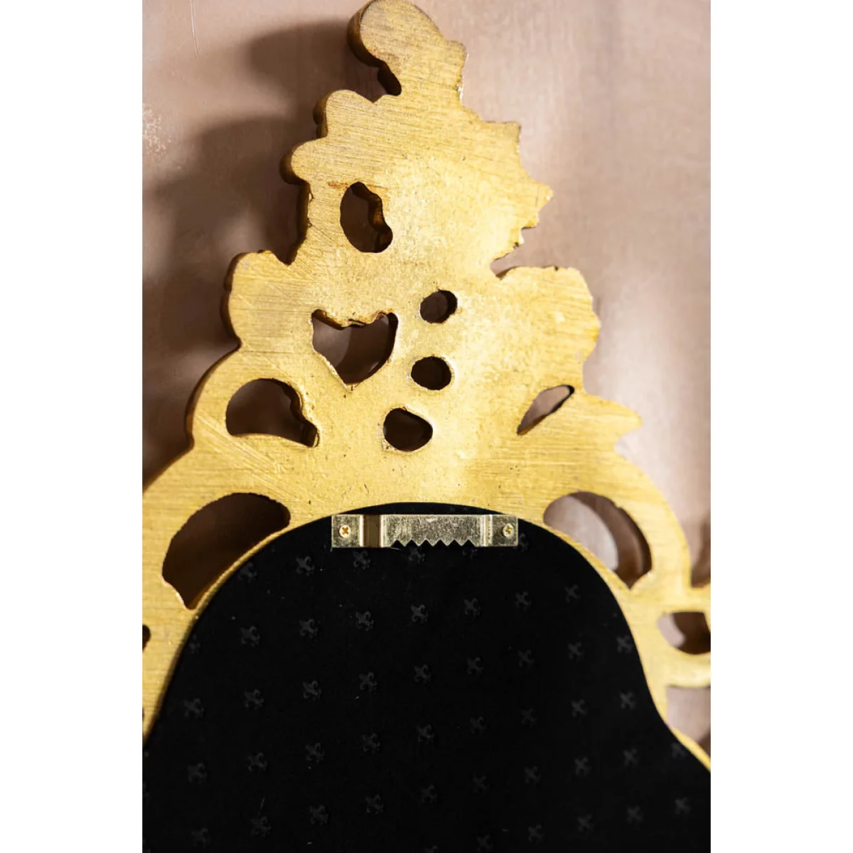 Beautiful Ornate Gold Wall Mirror – image 6