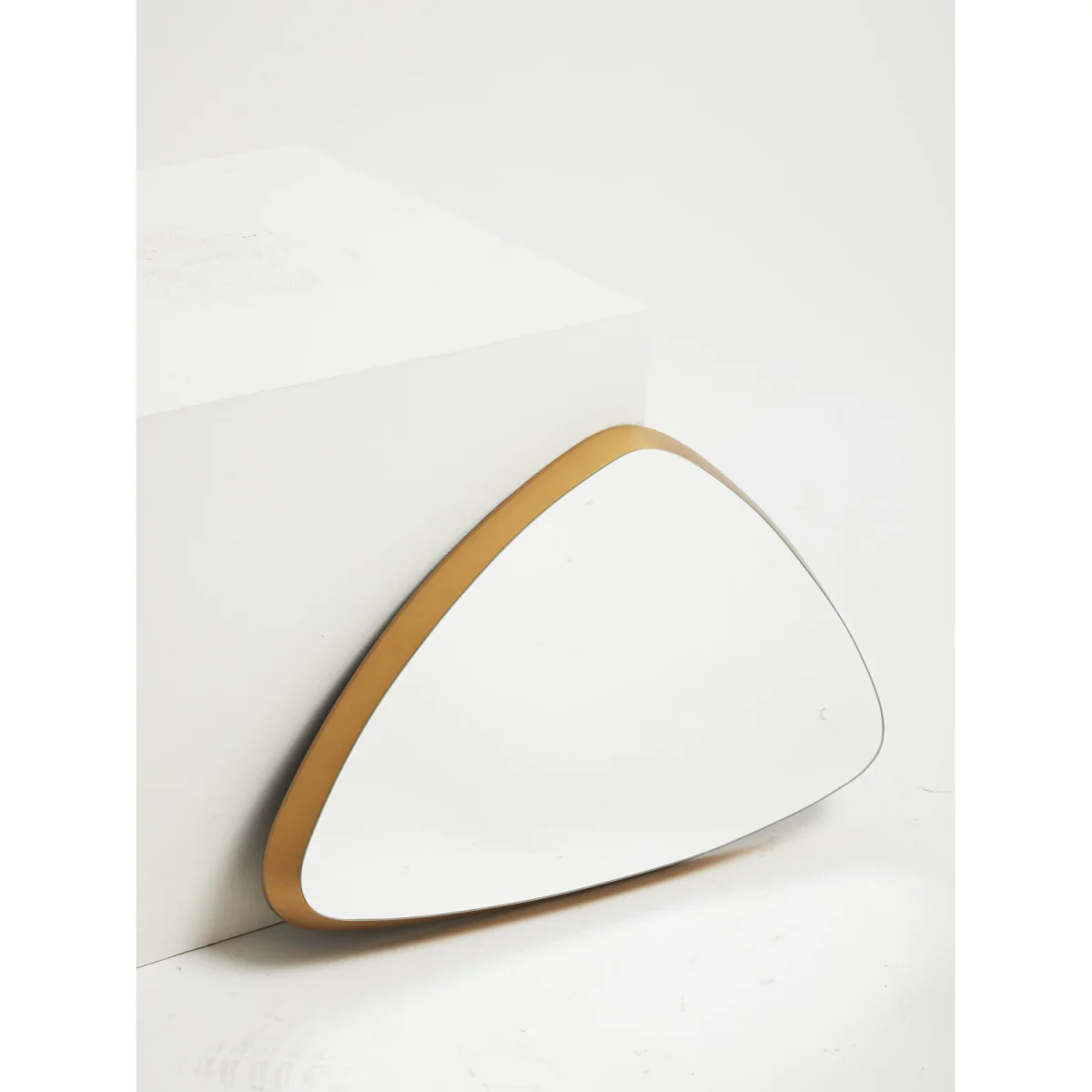 Templar Pebble Design Copper Finish Round Wall Mirror - Brown – image 3