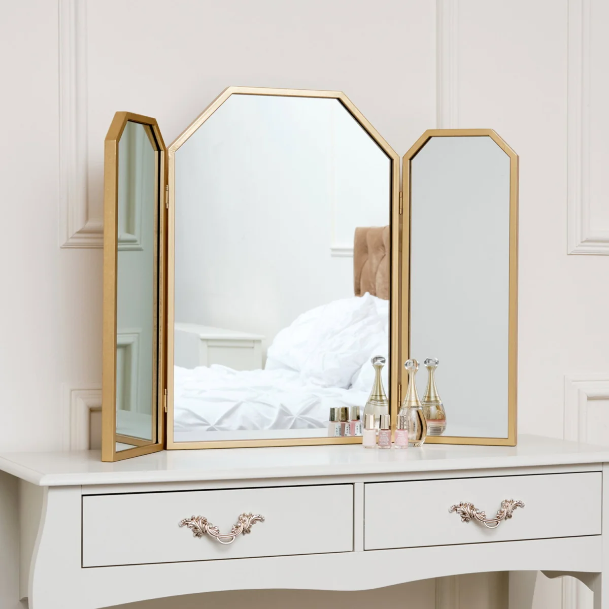 Gold Hexagon Triple Dressing Table Mirror 82cm X 59cm – image 1