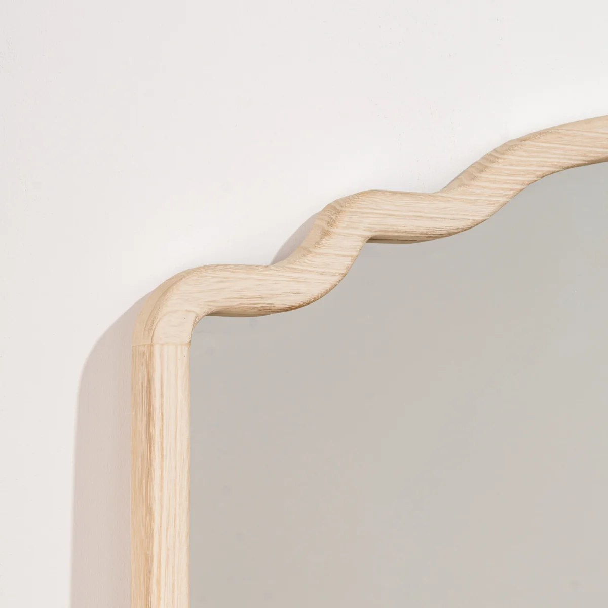 Ayra Wooden Lean To Mirror - Washed Wood – image 3