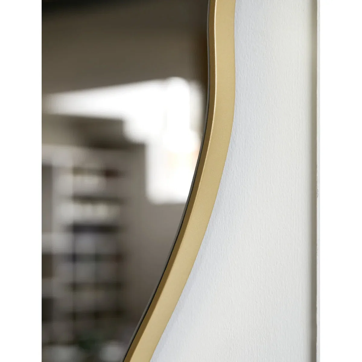 Frill Frame Mirror – image 3