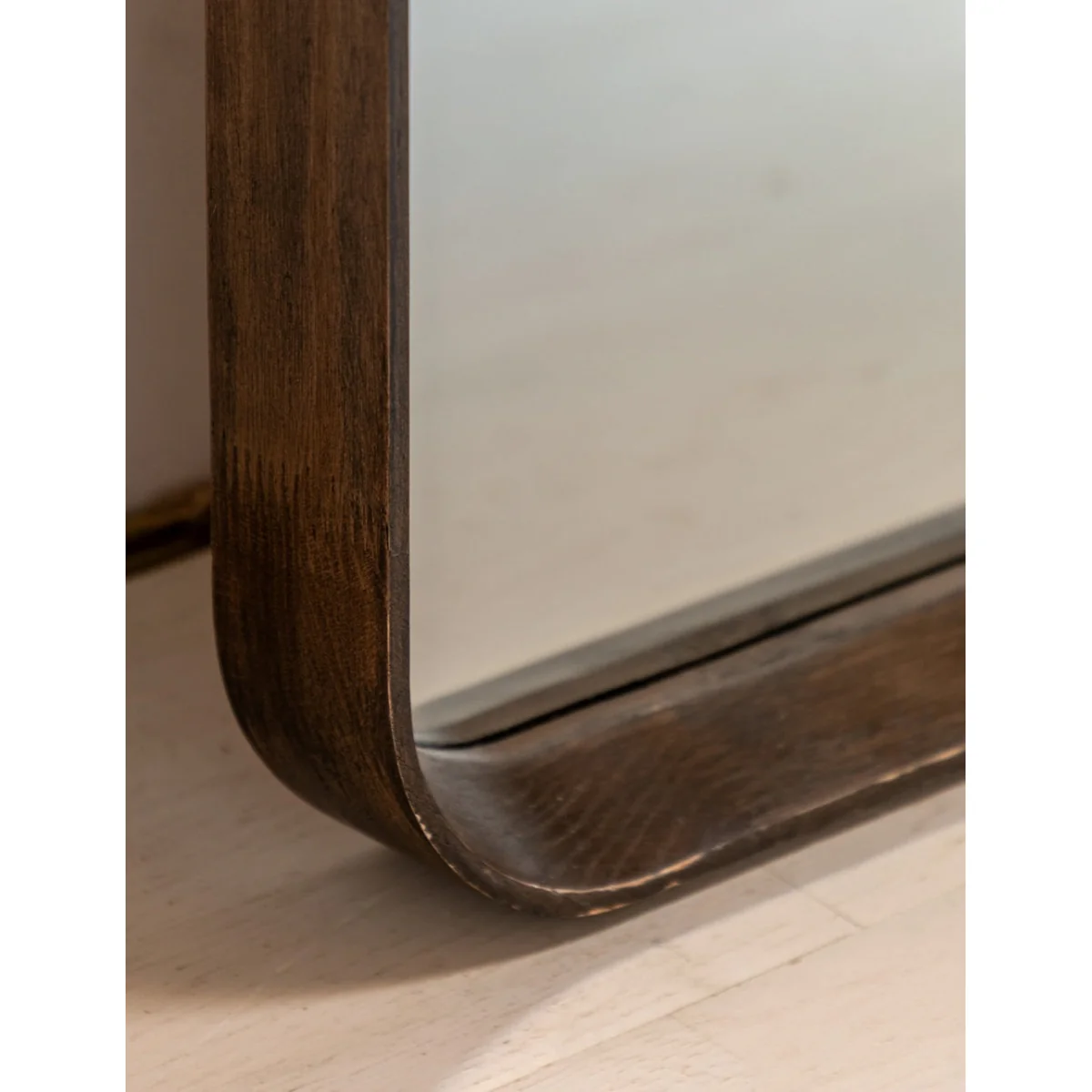 Linna Walnut Leaner Mirror – image 3