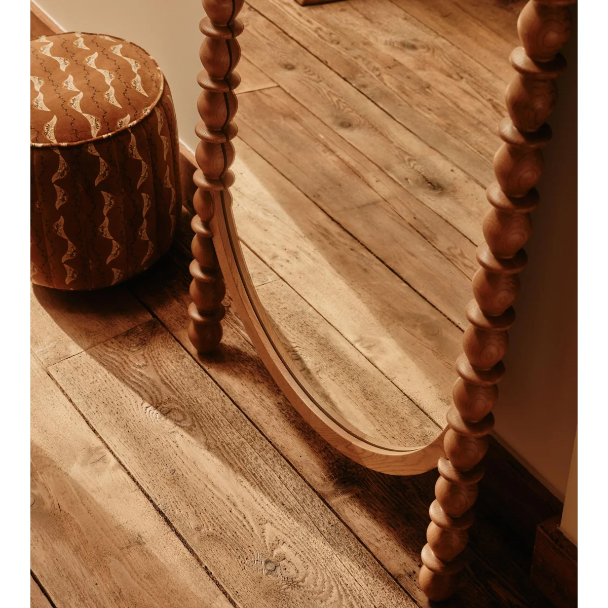 Willow Floor Mirror, Oak – image 3