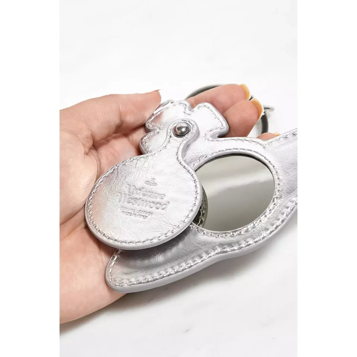 Vivienne Westwood Chelsea Mirror Keyring - Silver ALL at Urban Outfitters – image 2