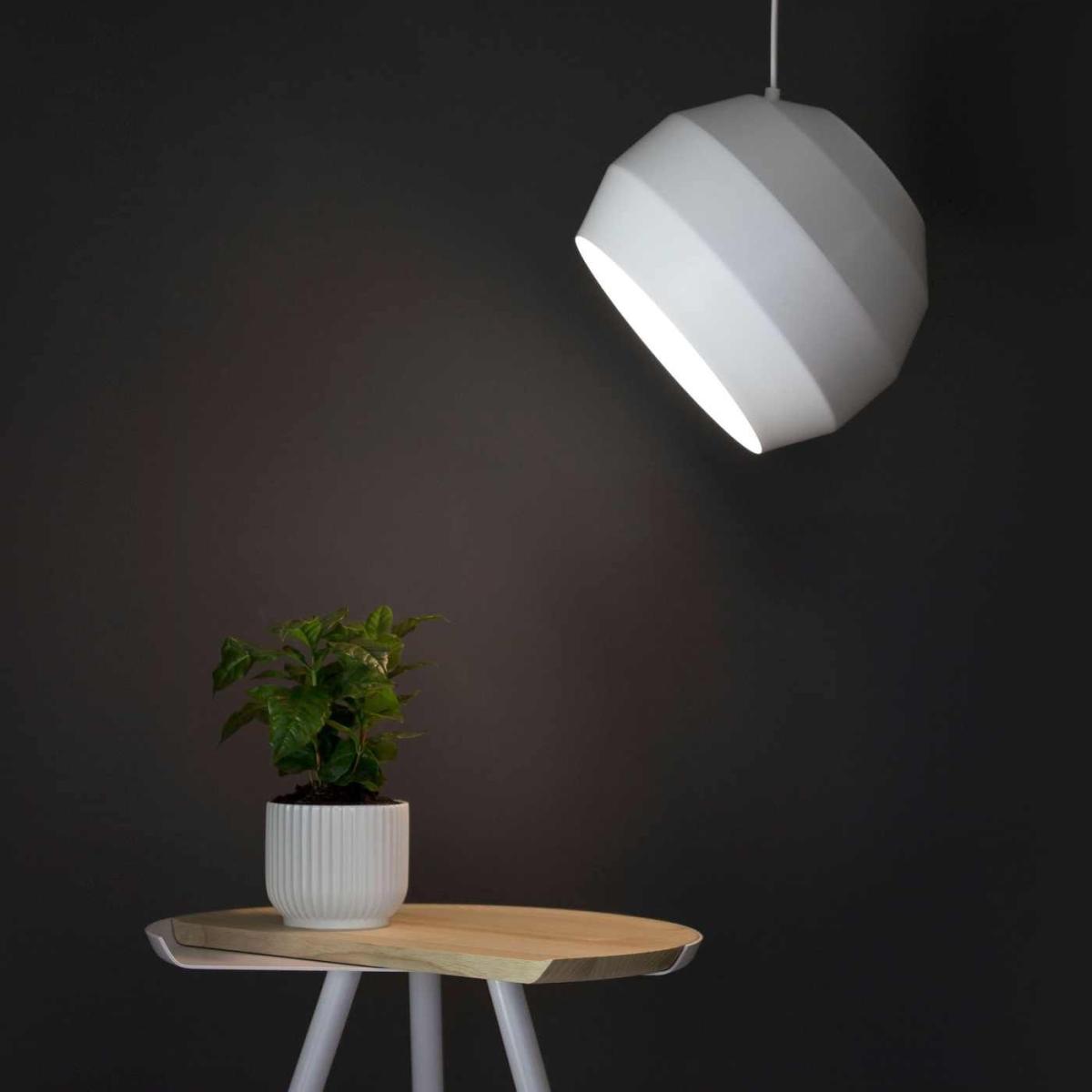 White Pitch Pendant – image 4