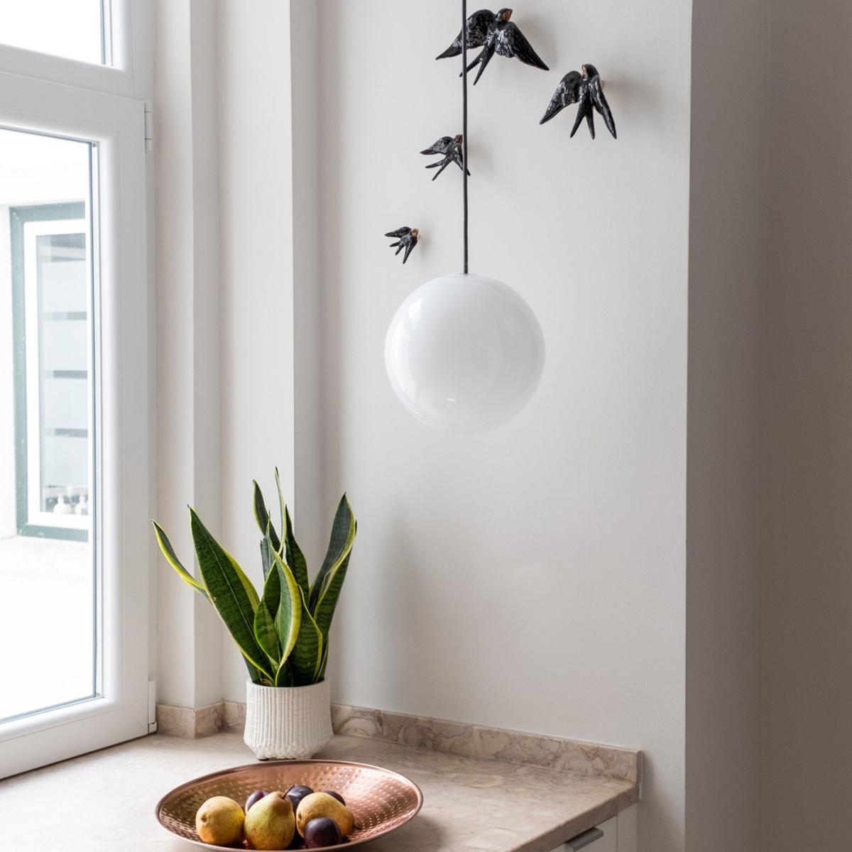 Black Bulb Lamp Medium Sphere – image 4