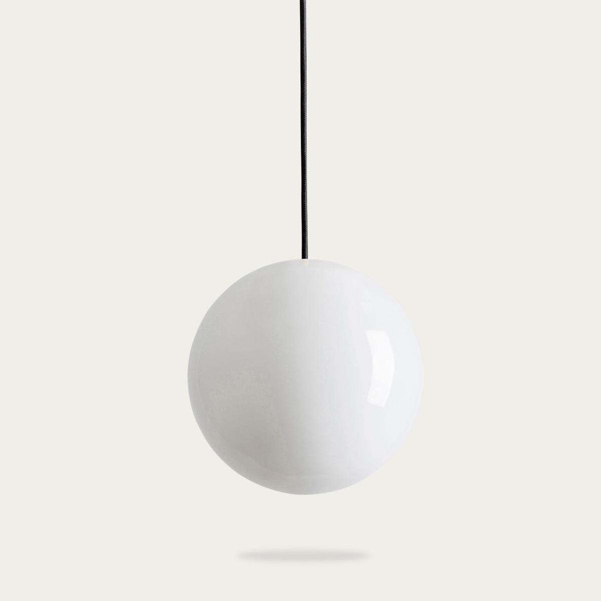 Black Bulb Lamp Medium Sphere – image 1
