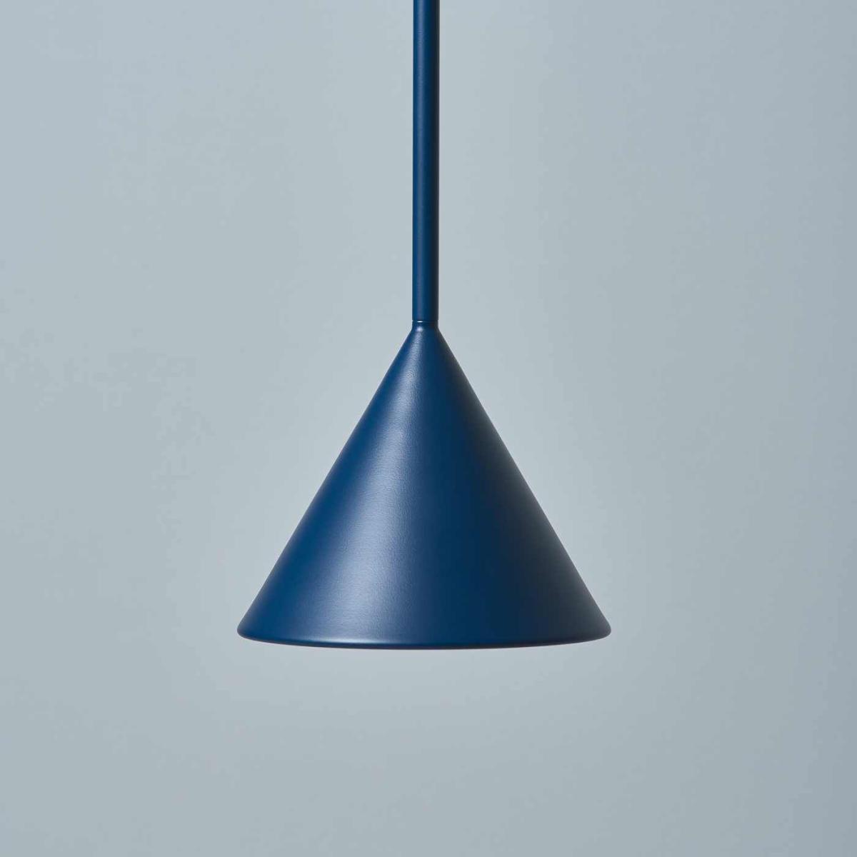 Midnight Blue Figura Cone Lamp – image 4