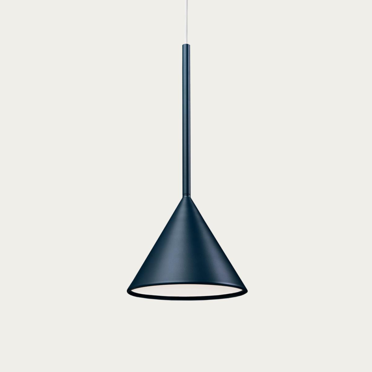 Midnight Blue Figura Cone Lamp – image 1