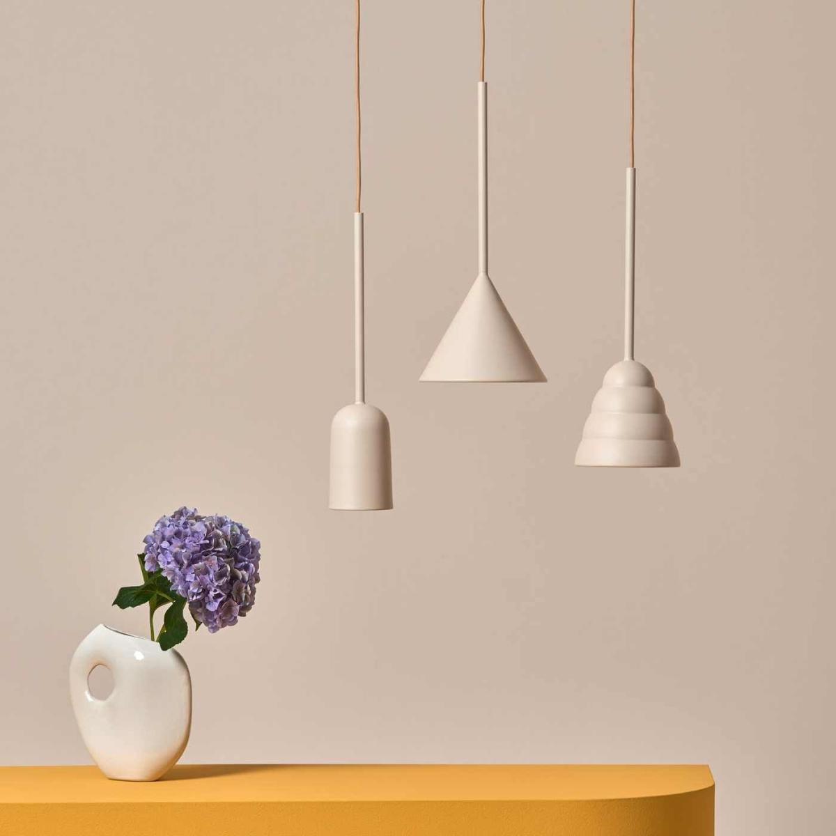 Desert Sand Figura Cone Lamp – image 2