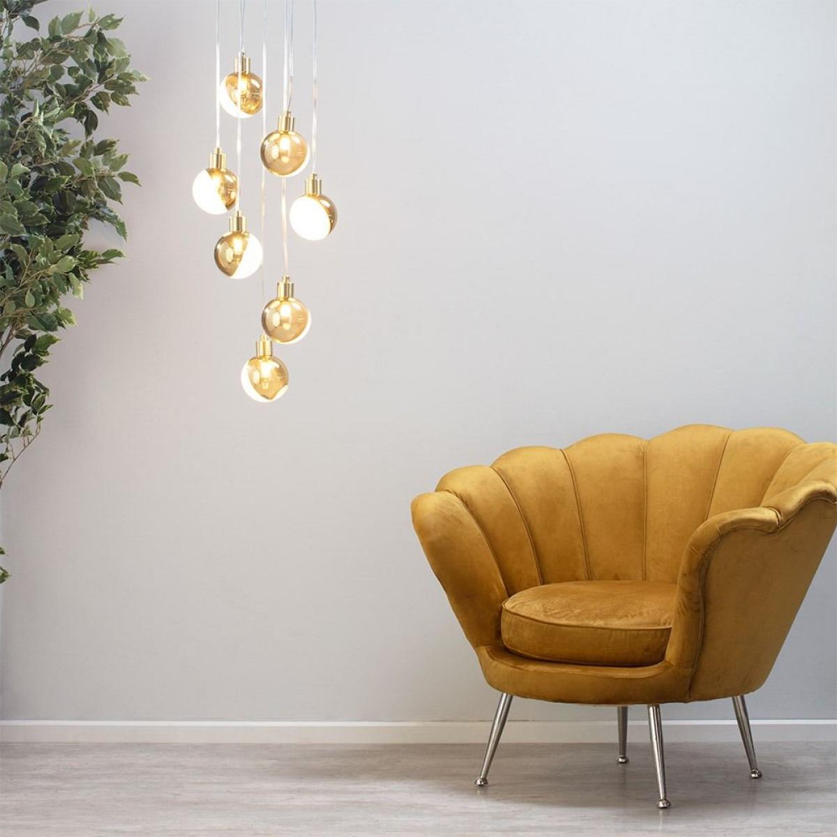 Cleveland Cluster Pendant, Brass – image 3