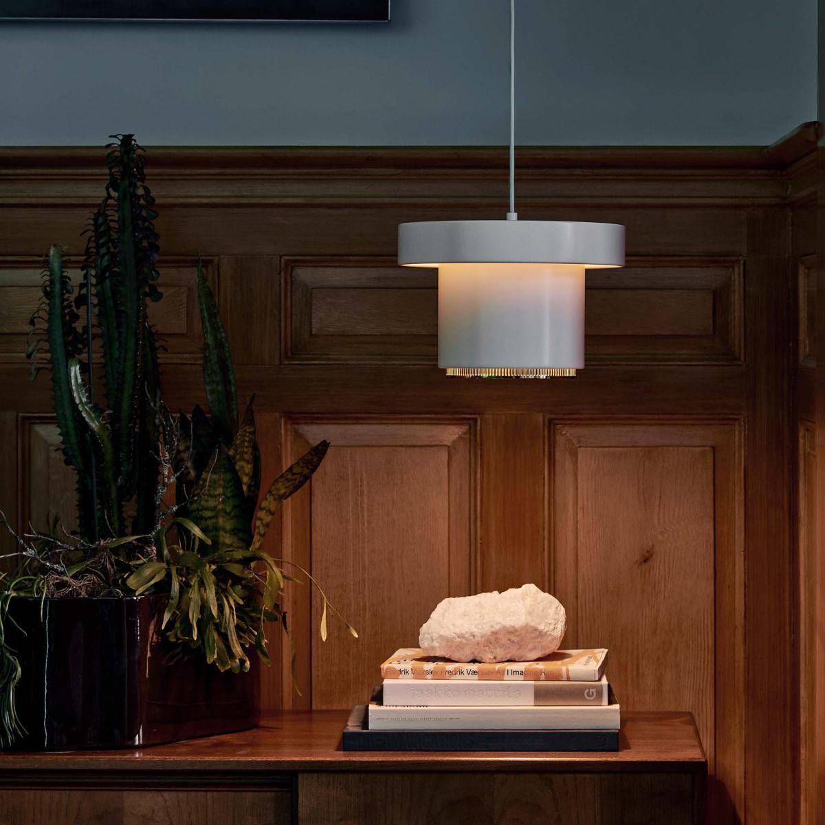 A201 Pendant Light in White & Brass – image 7