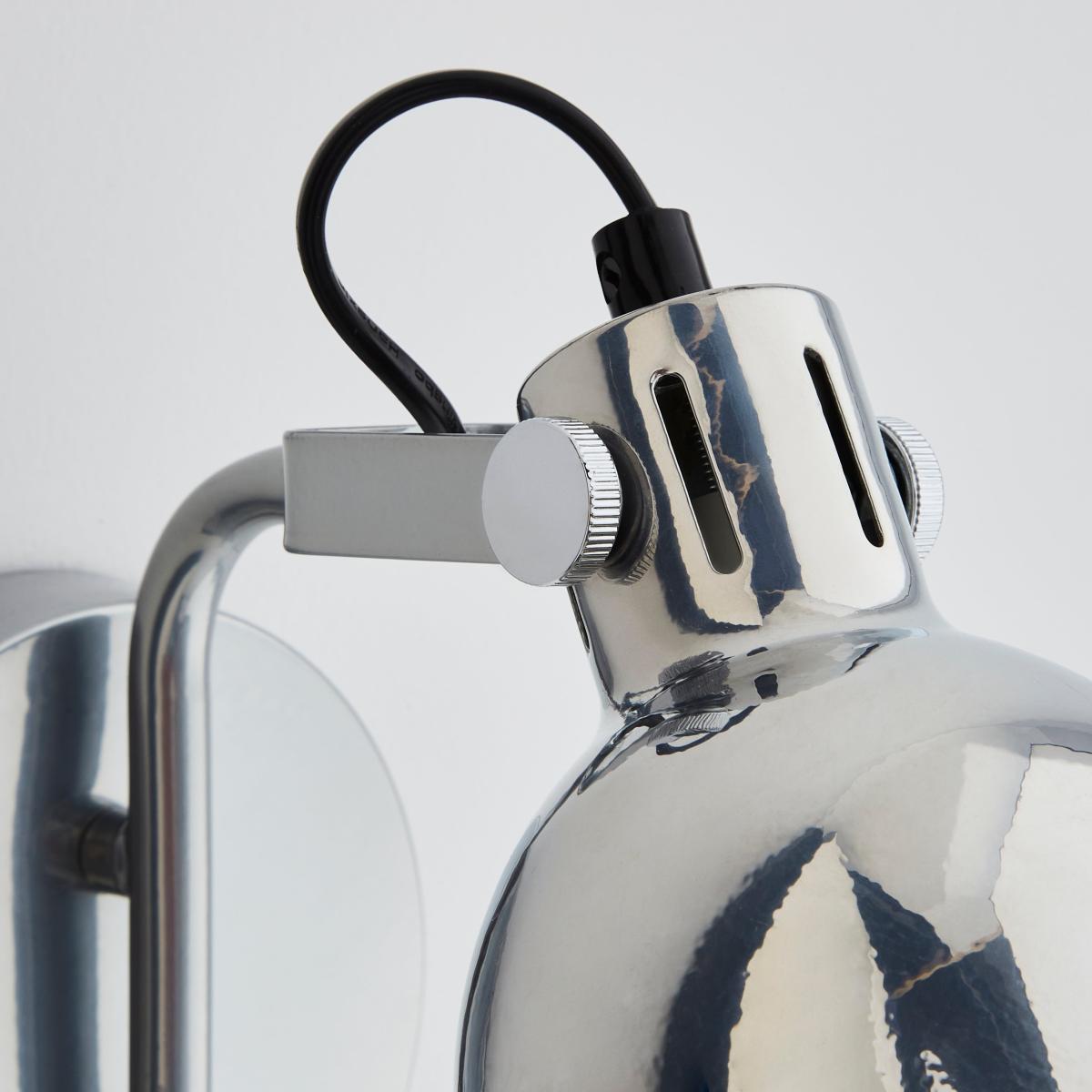 Issac Chrome Effect Wall Light Chrome – image 4