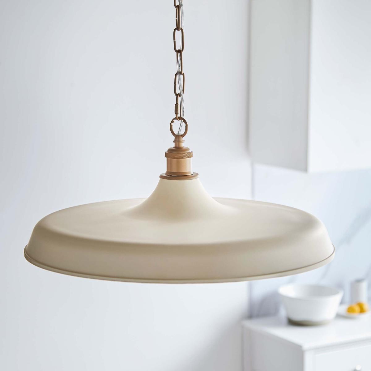 Return - Vogue Ashton Pendant Light, White – image 4