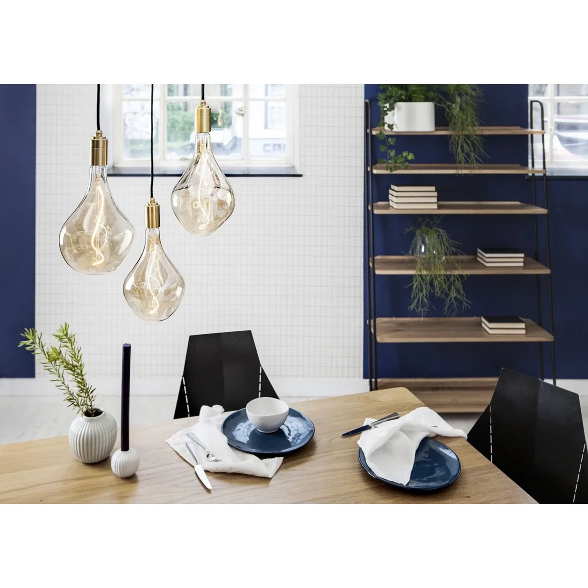 Tala Knuckle Pendant Light Brass – image 4