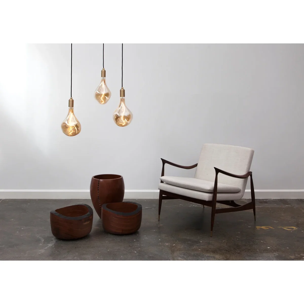 Tala Knuckle Pendant Light Brass – image 8
