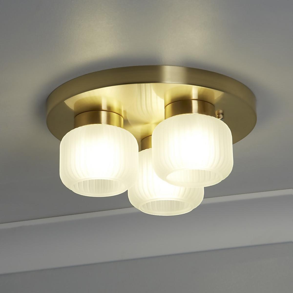 Pearl Frosted 3 Light Flush Ceiling Light – image 5