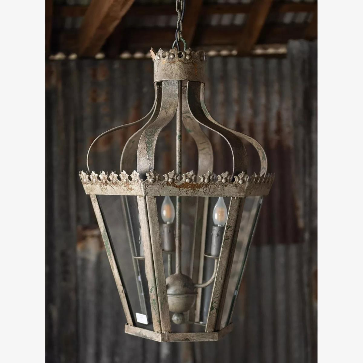 One.World 3-Bulb Iron Pendant Light, Distressed White