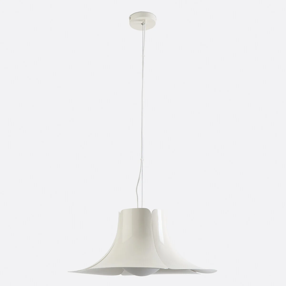 Tessen Petal Ceiling Light in Metal and Opaline Ø48cm – image 8