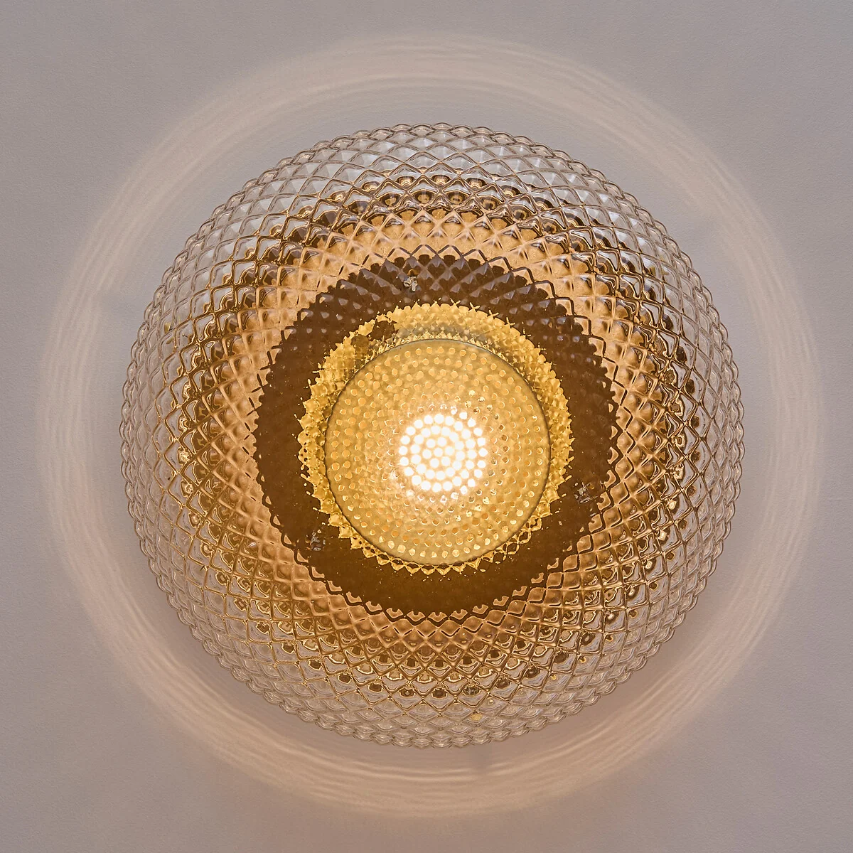 Mistinguett Chiselled Glass/Brass Wall Ceiling Light – image 6