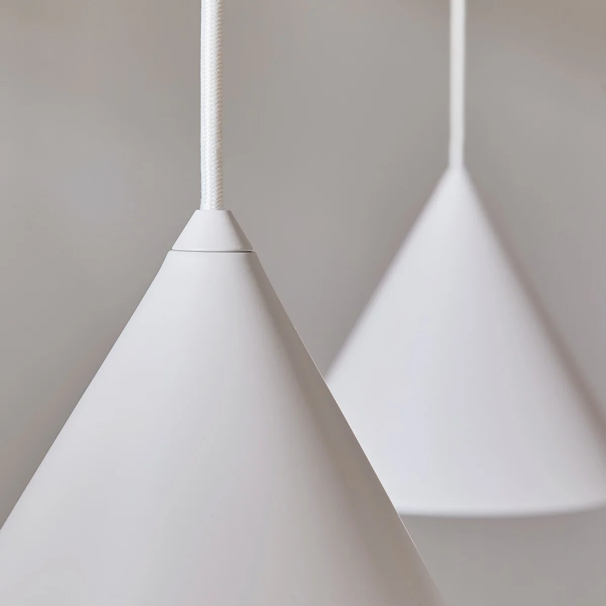 Moke Modular Ceiling Light with 5 Cones – image 6