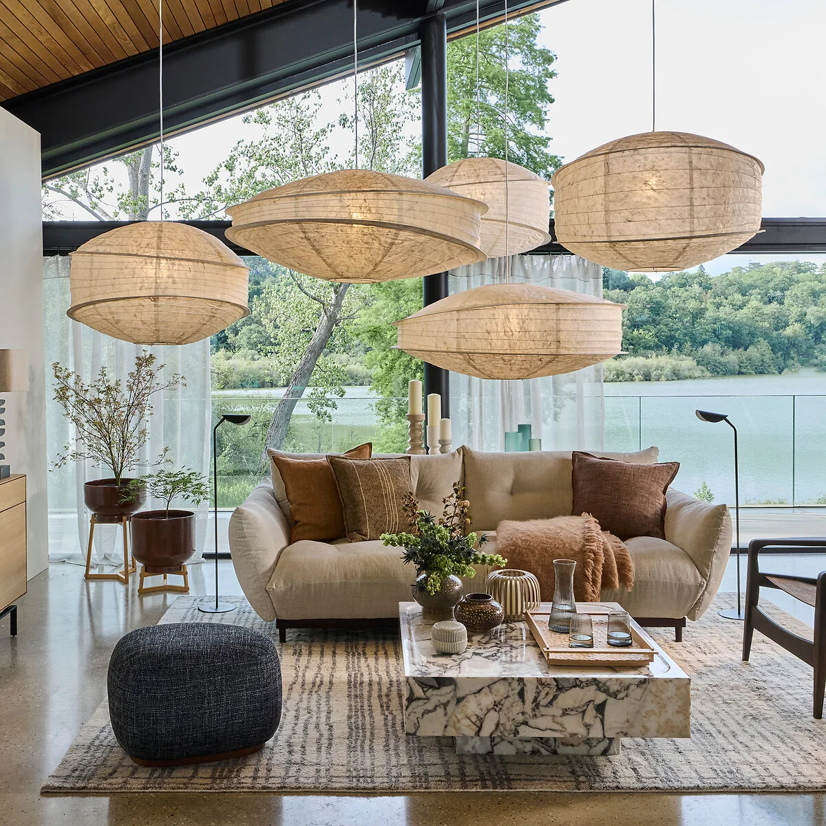 Nassah Pendant Light in Textured Paper, Diameter 91cm – image 3