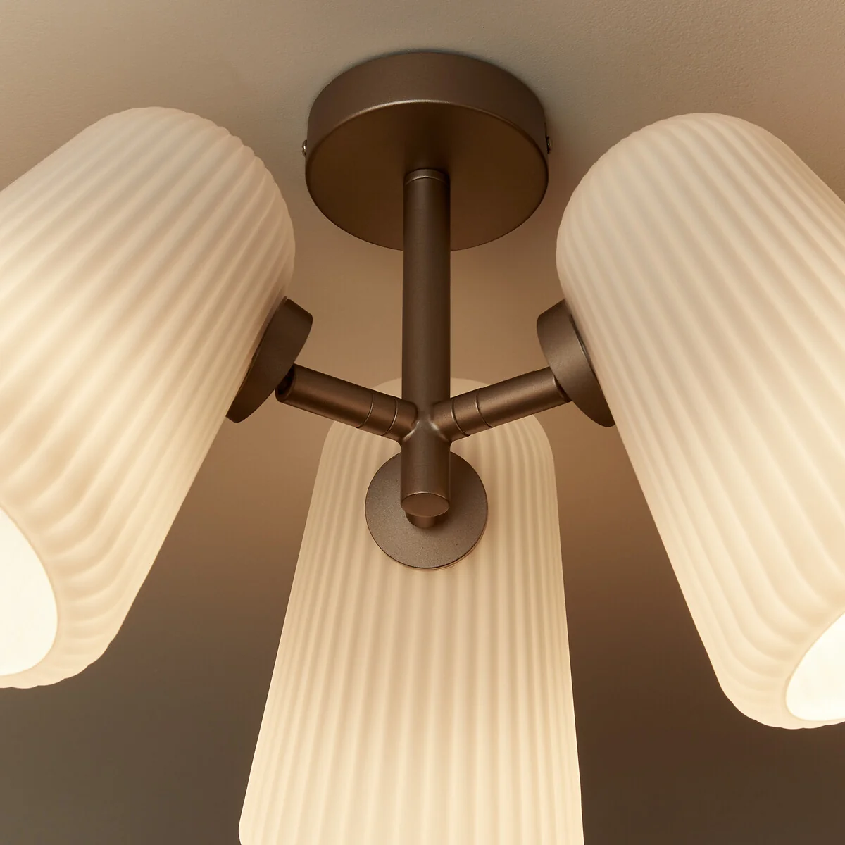 Fosca Fluted Opaline Ceiling Light – image 3