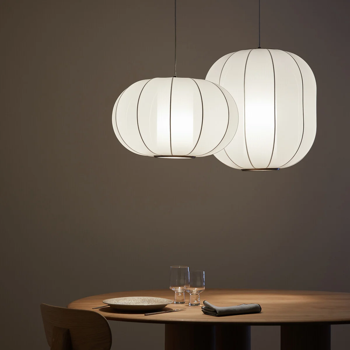 Satchi Round Mesh Lantern Ceiling Light – image 4