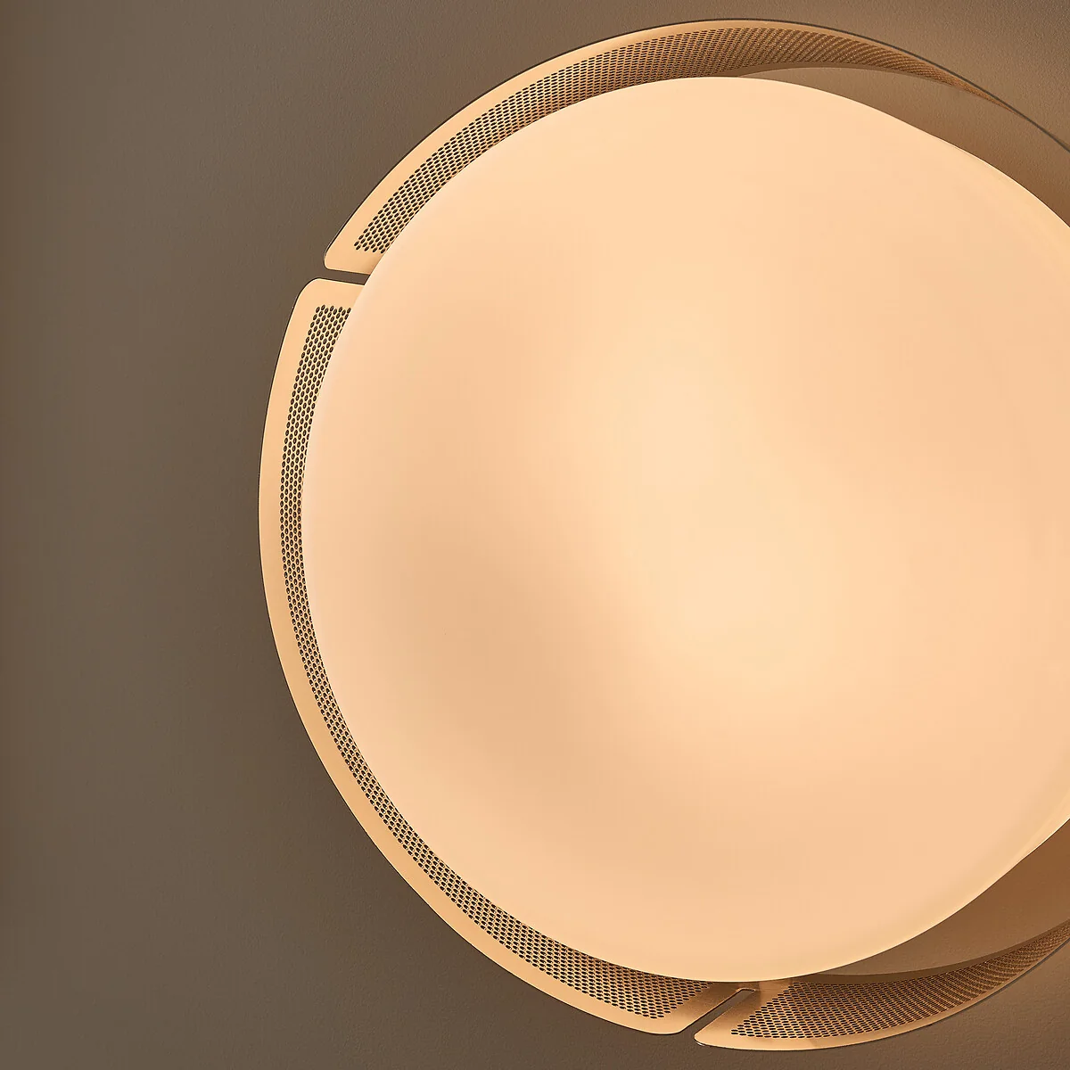 Darja Iron and Opaline Wall/Ceiling Light – image 5