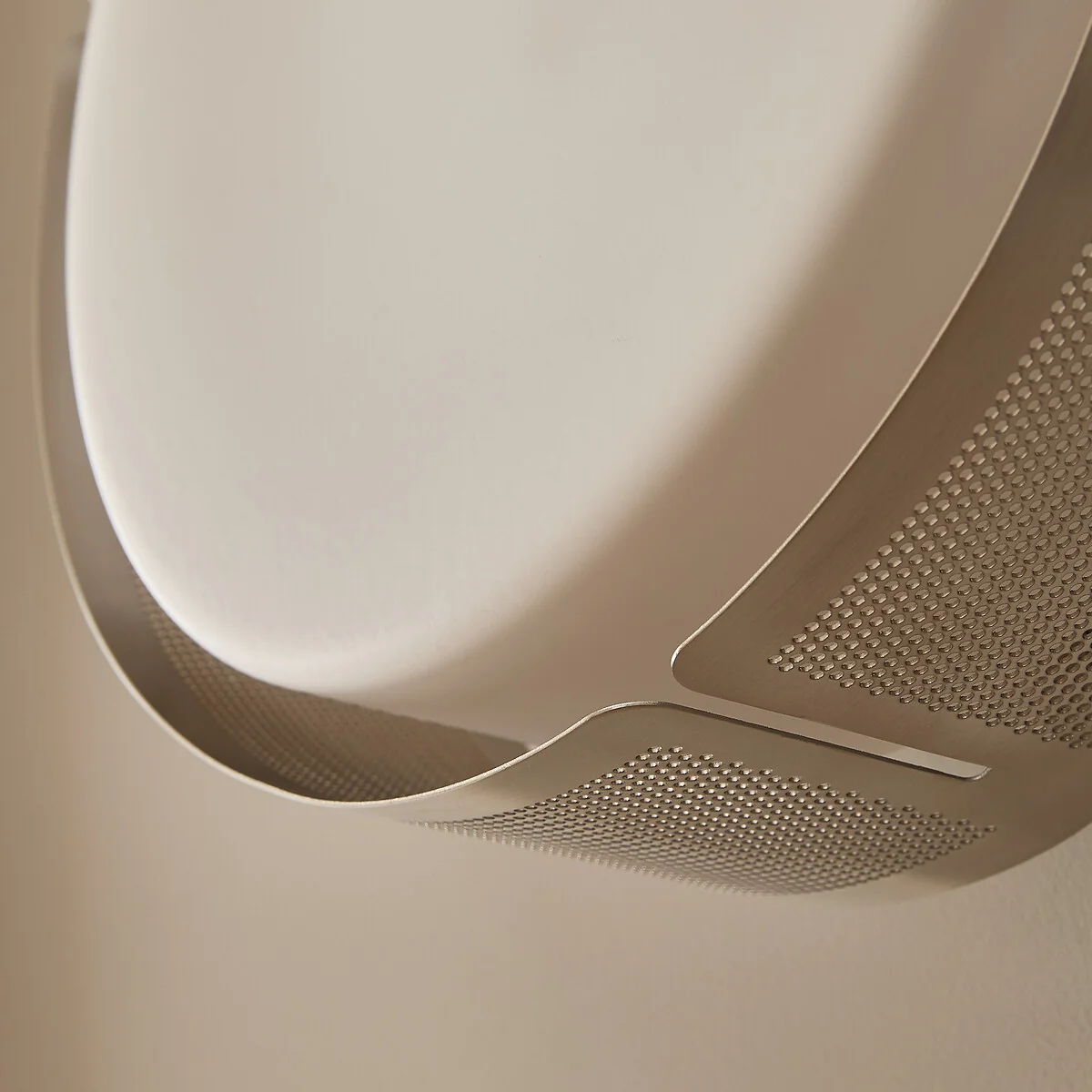 Darja Iron and Opaline Wall/Ceiling Light – image 7