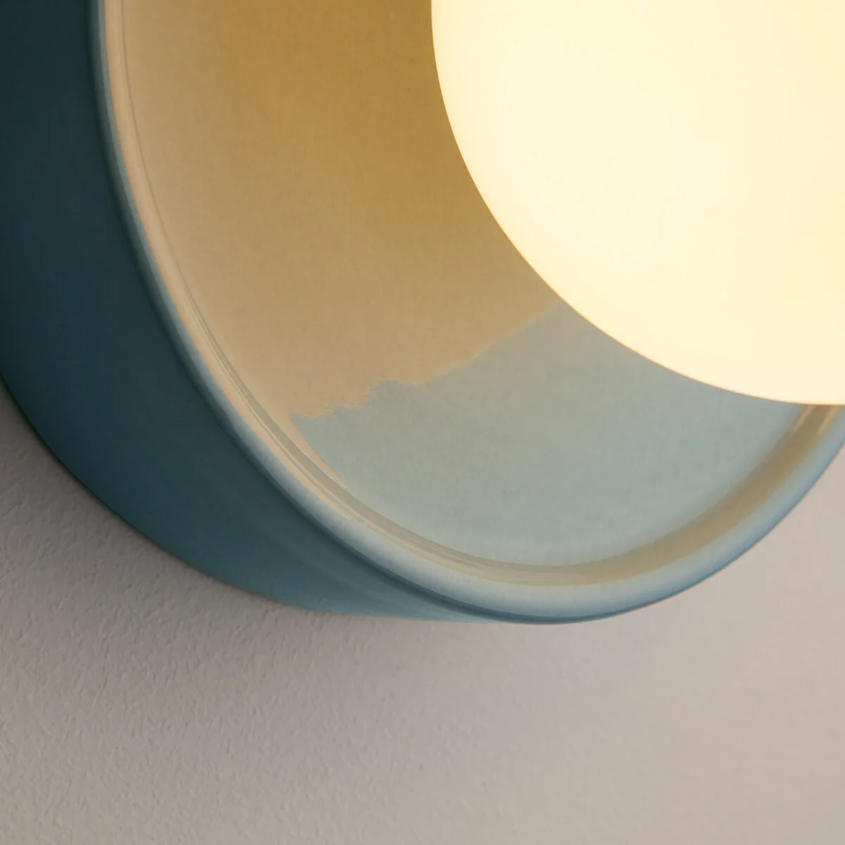 Holi Round Wall Or Ceiling Light in Ceramic and Opaline Glass, Diameter 16.8cm – image 5