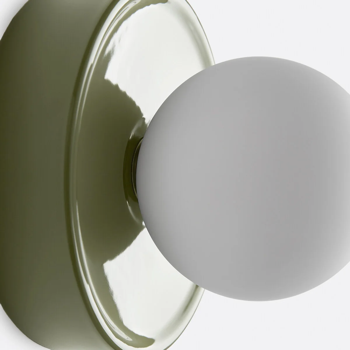 Holi Round Wall Or Ceiling Light in Ceramic and Opaline Glass, Diameter 16.8cm – image 5