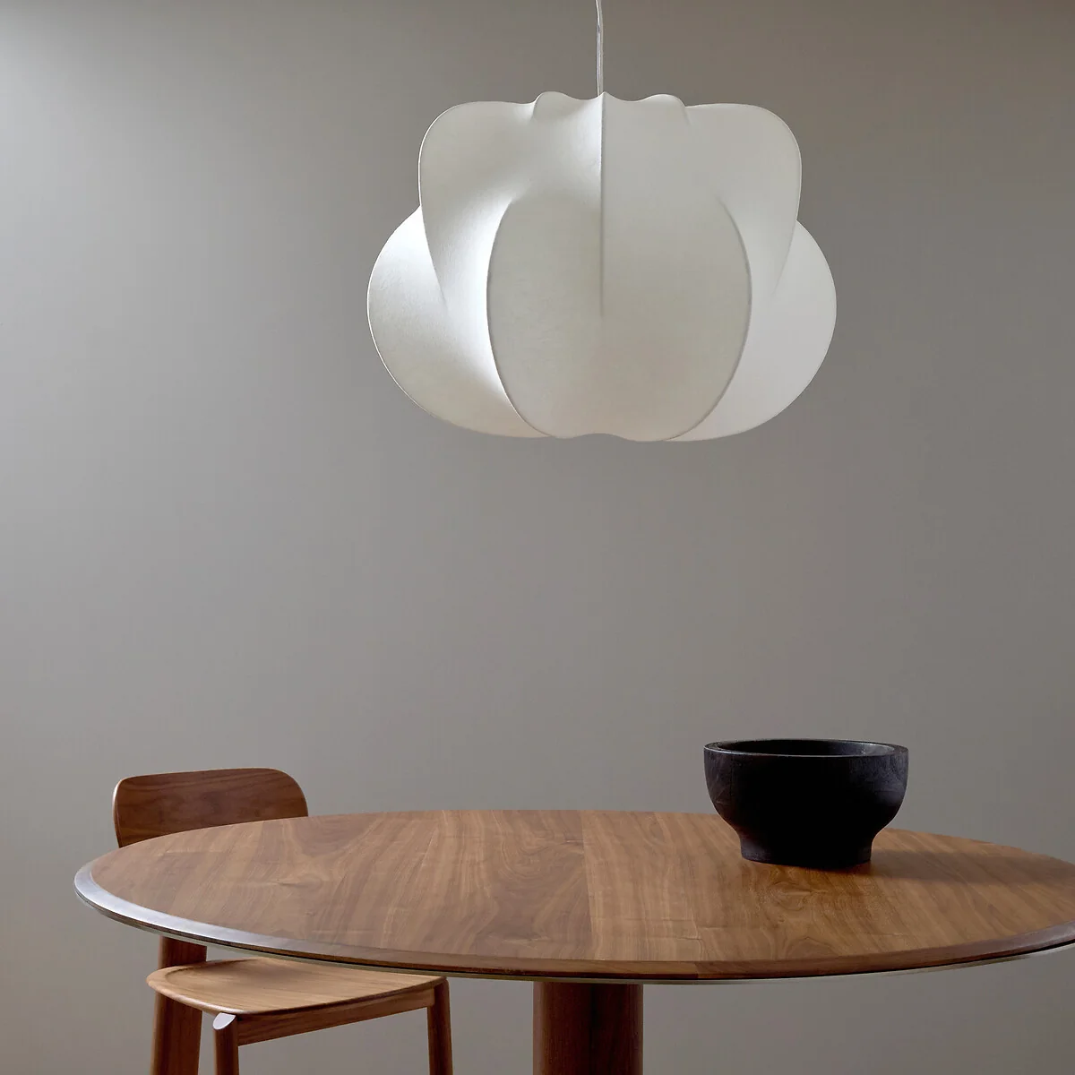 Oï Ceiling Light in Metal and Resin – image 3