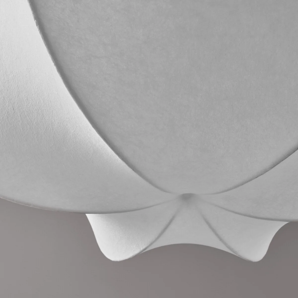 Oï Ceiling Light in Metal and Resin – image 5