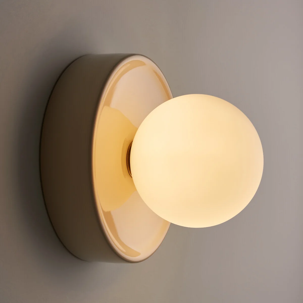 Holi Round Wall Or Ceiling Light in Ceramic and Opaline Glass, Diameter 16.8cm – image 3