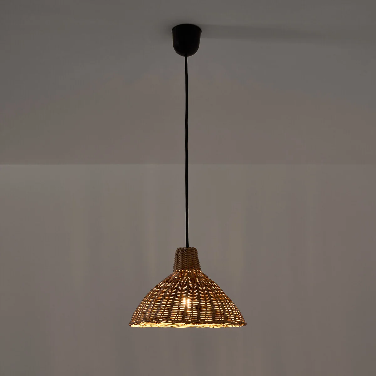 Alaya 26cm Diameter Rattan Pendant Light – image 4